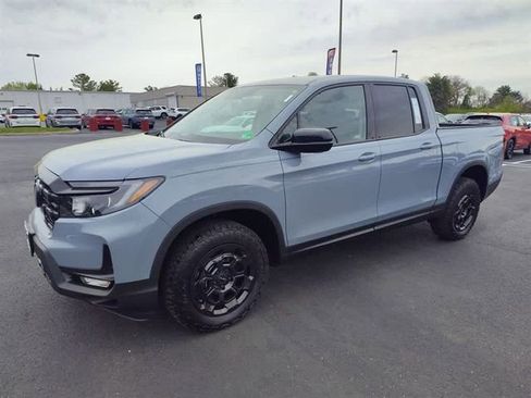 Certified 2025 Honda Ridgeline Sport+ image 1