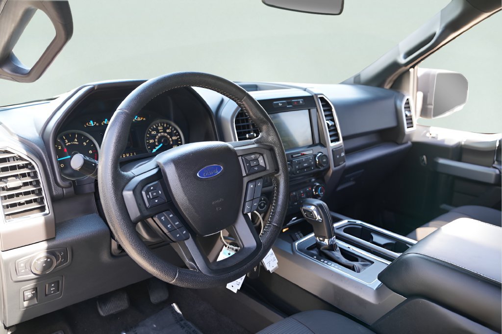 Used 2016 Ford F150 XLT w/ Equipment Group 302A Luxury RWD image 18