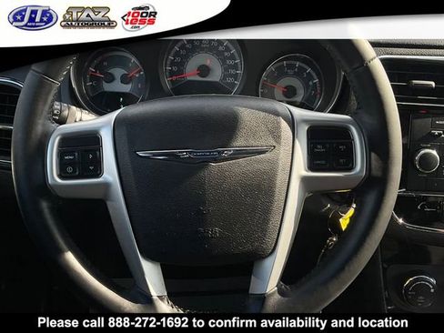 Used 2012 Chrysler 200 Touring FWD image 17