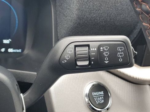 New 2026 Ford Explorer Active w/ Active Comfort Package image 20