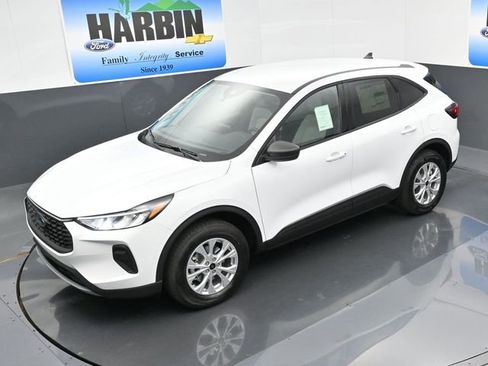 New 2025 Ford Escape Active w/ Cold Weather Package image 24