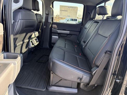 New 2026 Ford F350 Lariat w/ Black Appearance Package AWD/4WD image 13