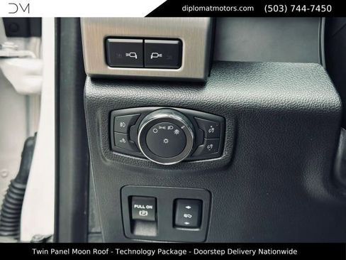 Used 2018 Ford F150 Platinum w/ Technology Package AWD/4WD image 34