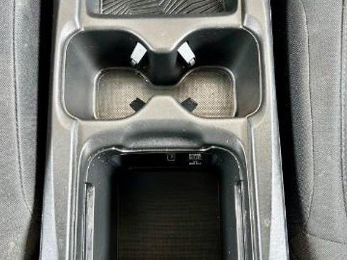 Used 2018 Honda CR-V LX image 16