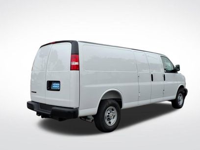 New 2026 Chevrolet Express 3500 Extended w/ Driver Convenience Package