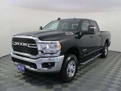 Used 2024 RAM 2500 Big Horn w/ Bed Utility Group image 20