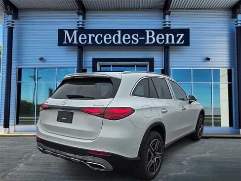 New 2026 Mercedes-Benz GLC 300 4MATIC image 6