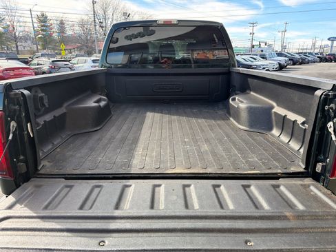 Used 2016 Ford F250 XLT w/ XLT Premium Package image 11