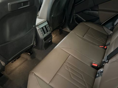 Used 2026 BMW X3 xDrive30 w/ Premium Package image 4