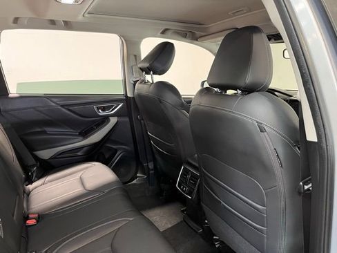 Used 2023 Subaru Forester Limited image 14
