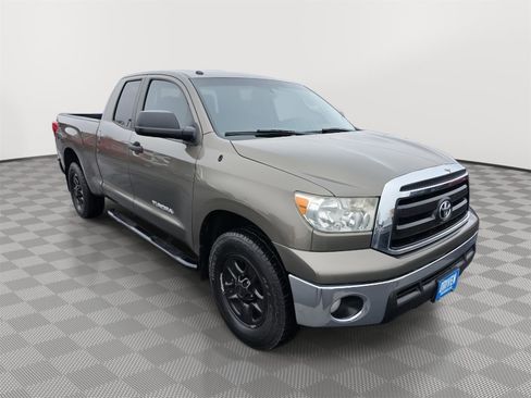 Used 2013 Toyota Tundra 2WD Double Cab w/ Tow Pkg image 3