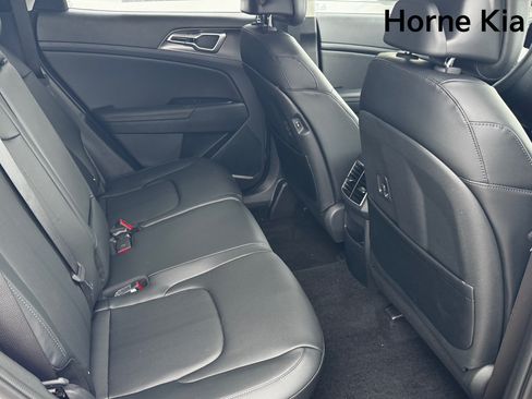 New 2026 Kia Sportage EX FWD image 17