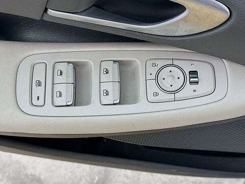 Used 2025 Hyundai Sonata SEL image 15