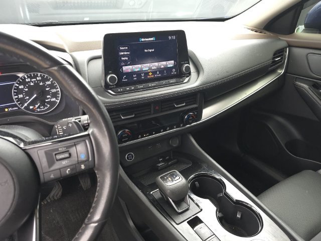 Used 2023 Nissan Rogue SV w/ SV Premium B Package AWD/4WD image 18