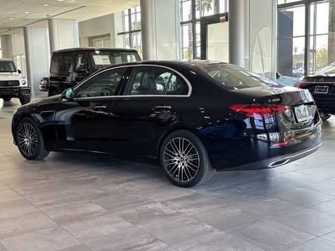Used 2025 Mercedes-Benz C 300 Sedan image 6