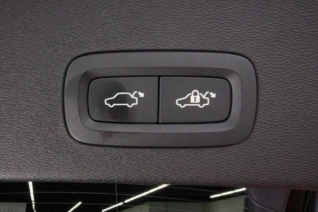 Used 2024 Volvo C40 P8 Recharge Plus w/ Climate Package AWD/4WD image 25