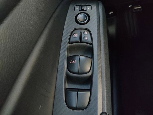 Used 2024 Nissan Altima 2.5 SV image 27