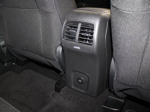 Used 2025 Ford Escape Active image 31