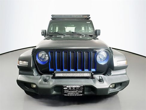 Used 2020 Jeep Wrangler Unlimited Sport image 2