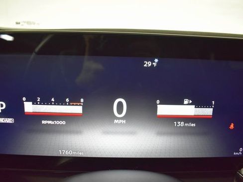 Certified 2025 Nissan Kicks SR image 23