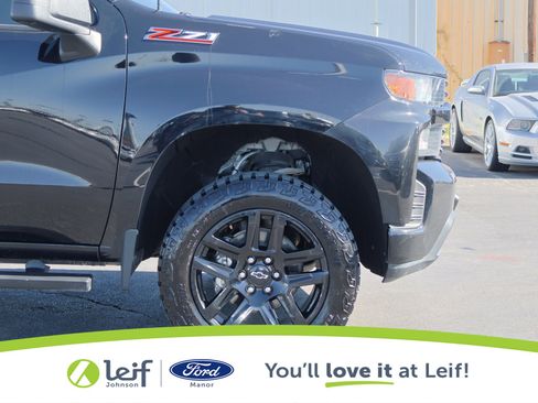 Used 2021 Chevrolet Silverado 1500 Custom Trail Boss image 18