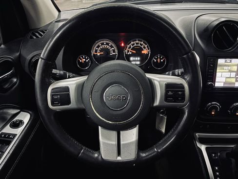 Used 2017 Jeep Compass High Altitude image 28