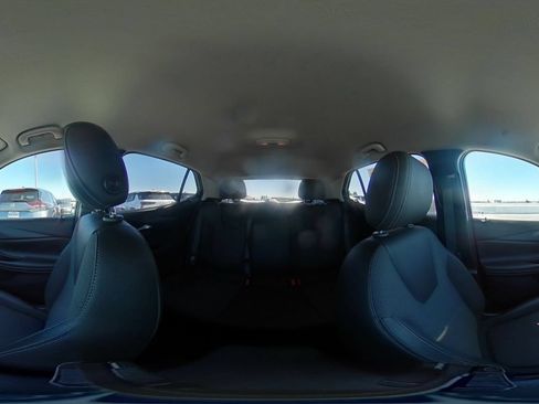 Used 2025 Buick Encore GX Preferred FWD image 41