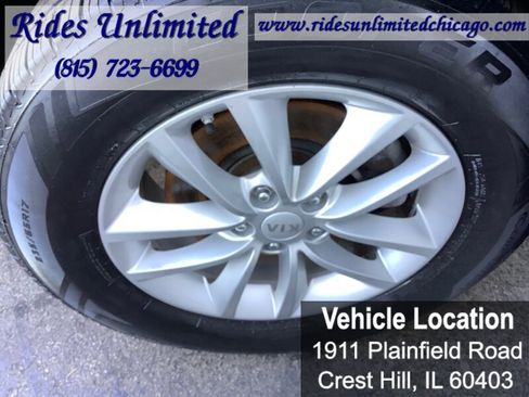 Used 2018 Kia Sorento LX image 40