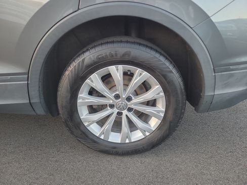 Used 2020 Volkswagen Tiguan S AWD/4WD image 10