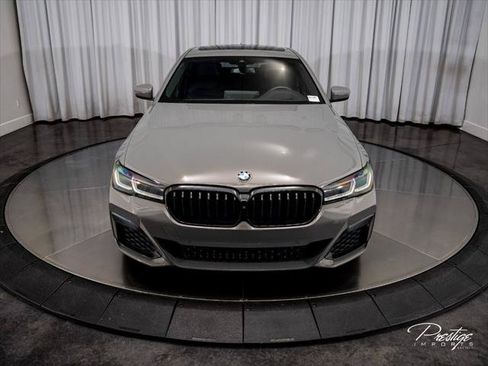 Used 2021 BMW M550i xDrive w/ Premium Package AWD/4WD image 3