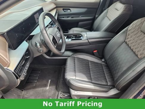 Certified 2025 Nissan Murano Platinum AWD/4WD image 12
