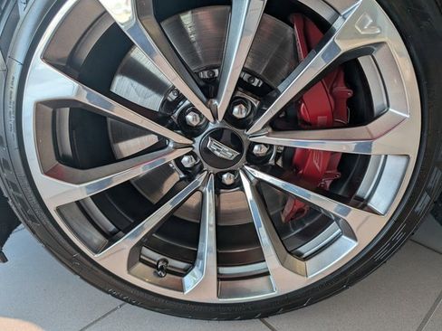 Used 2016 Cadillac CTS V w/ Luxury Package image 25