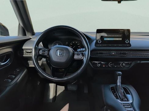 Certified 2023 Honda HR-V Sport image 28