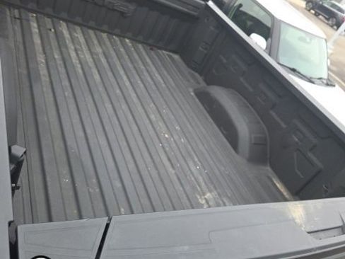 Used 2021 GMC Sierra 2500 AT4 image 11