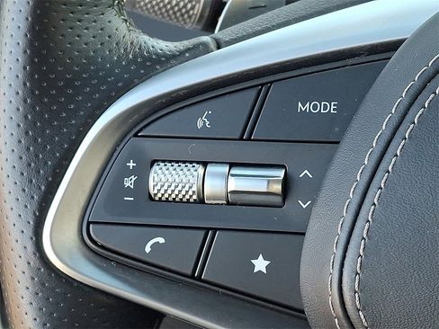 Used 2023 Genesis GV70 2.5T w/ Sport Prestige Package image 23