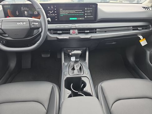 New 2026 Kia K4 EX FWD image 14