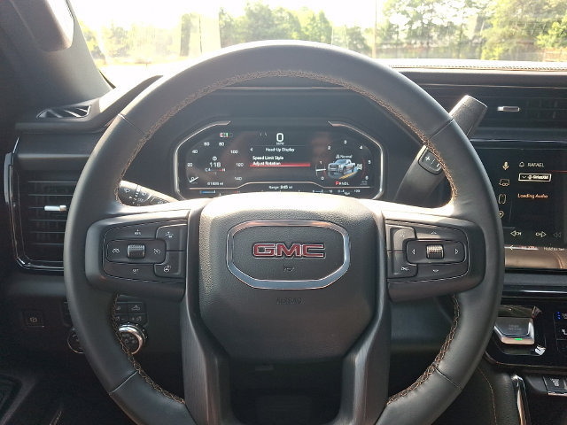 Used 2024 GMC Sierra 2500 AT4 w/ AT4 Premium Plus Package AWD/4WD image 19