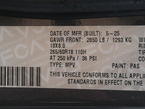 Used 2025 Jeep Grand Cherokee L Altitude image 21