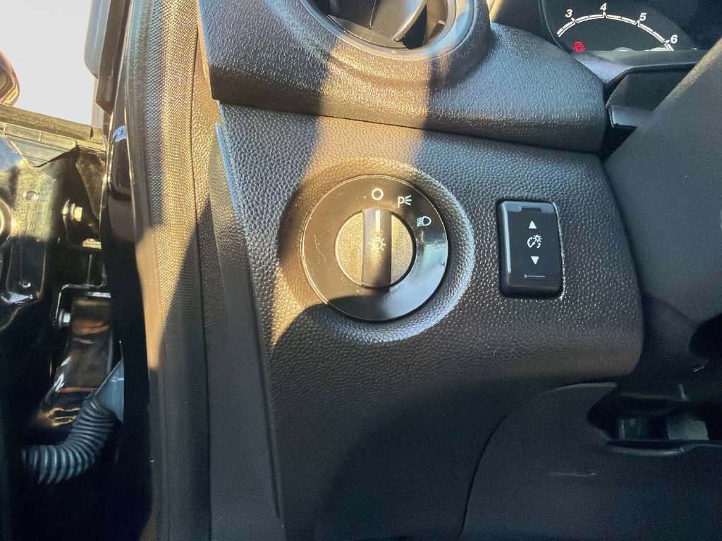 Used 2018 Ford Fiesta S FWD image 27