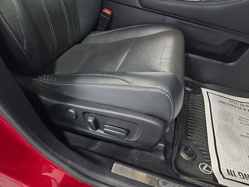 Used 2019 Lexus RX 350L AWD image 32