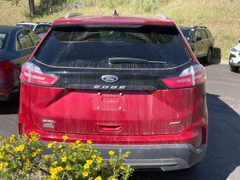Used 2022 Ford Edge SEL w/ Convenience Package AWD/4WD image 4