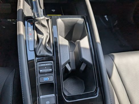 Certified 2025 Honda Accord Touring image 24