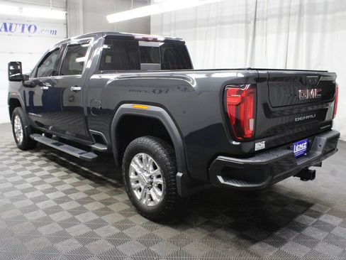 Used 2020 GMC Sierra 2500 Denali w/ Denali Ultimate Package AWD/4WD image 6