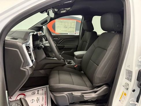 New 2026 GMC Canyon Elevation image 9