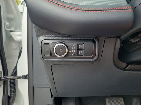 New 2026 Ford Explorer ST-Line w/ ST-Line Street Pack AWD/4WD image 10