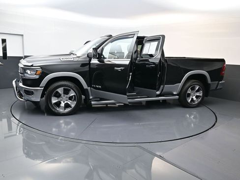 Used 2019 RAM 1500 Laramie image 31