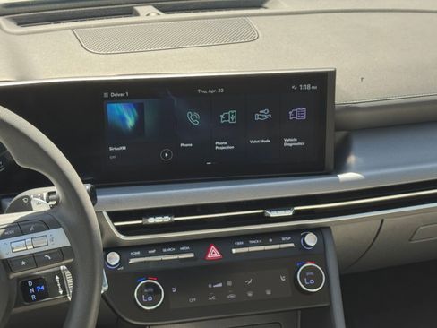 Used 2025 Hyundai Sonata SEL FWD image 17