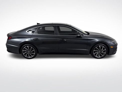 Used 2022 Hyundai Sonata Limited w/ Cargo Package image 2