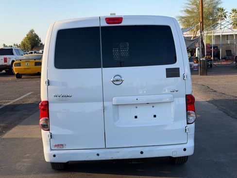 Used 2021 Nissan NV200 SV w/ Sliding Door Glass Package image 8