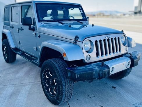 Used 2014 Jeep Wrangler Unlimited Sahara w/ Trailer Tow Group image 5